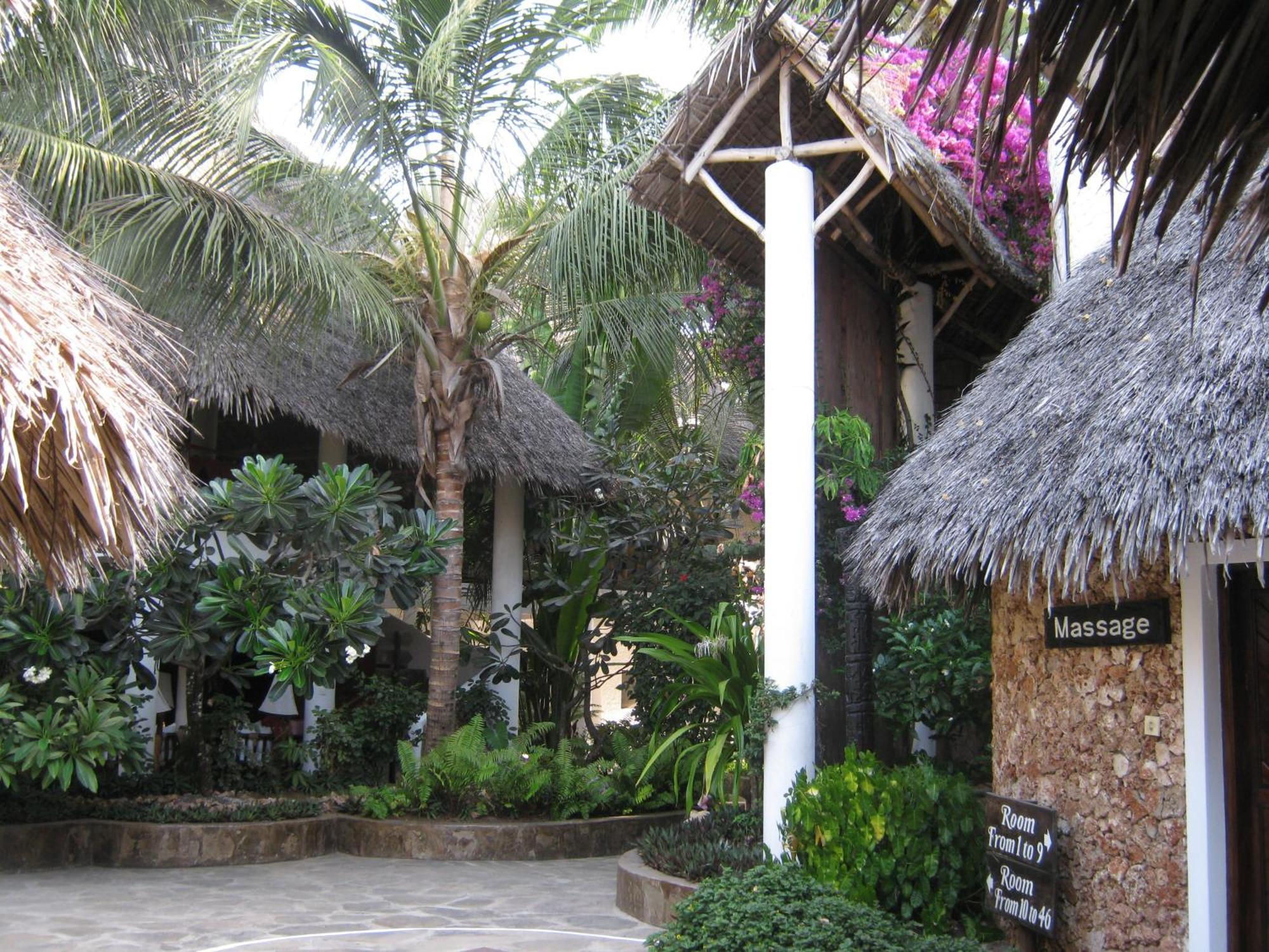 Scorpio Villas Resort Malindi Bagian luar foto