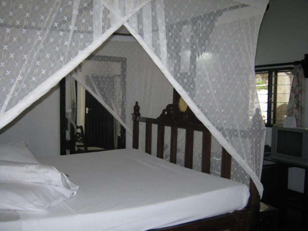 Scorpio Villas Resort Malindi Bagian luar foto